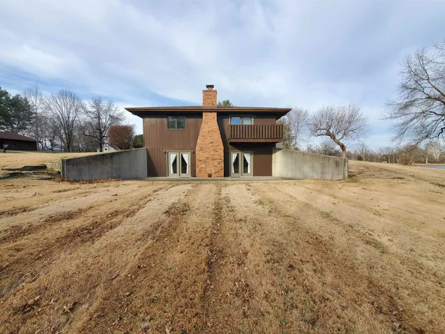 $259,900 | 11608 Laurelwood Lane, Carbondale, IL 62901