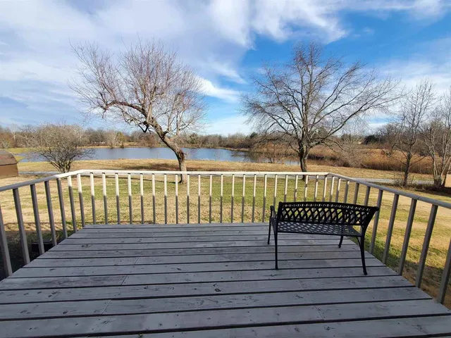 $259,900 | 11608 Laurelwood Lane, Carbondale, IL 62901