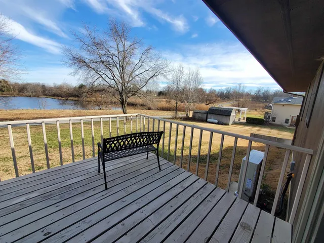 $259,900 | 11608 Laurelwood Lane, Carbondale, IL 62901