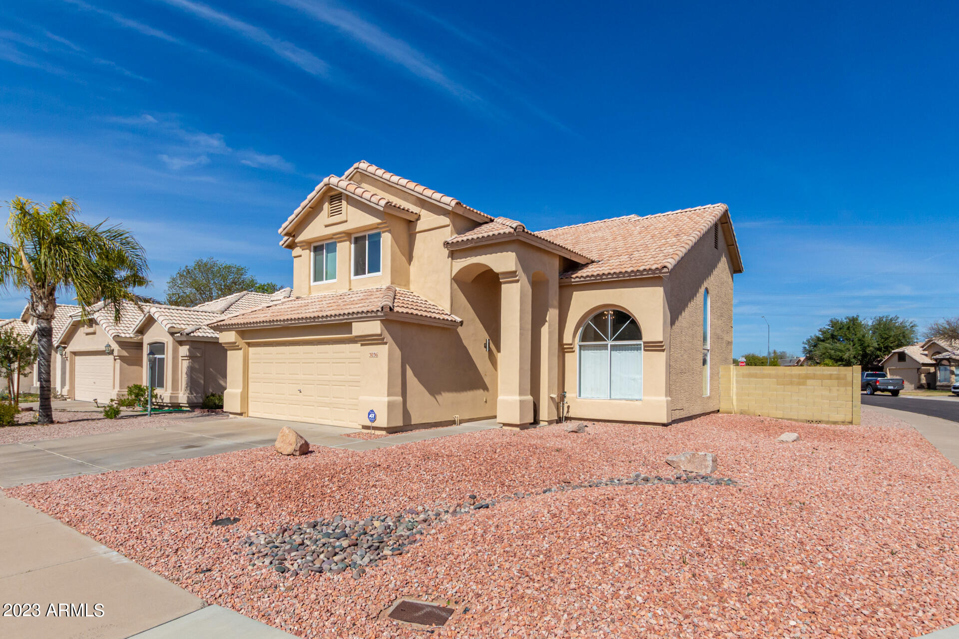 3036 East Wagoner Road Phoenix, AZ 85032 - Photo 2 of 39 04 - Wagoner