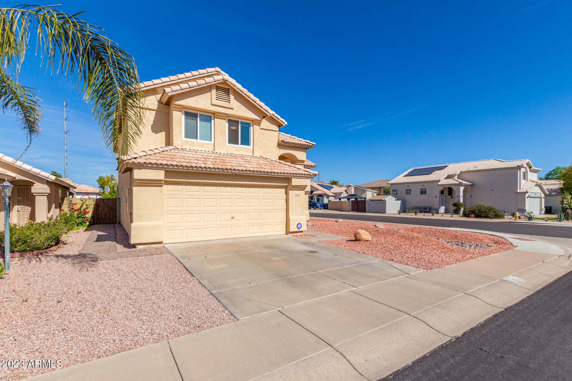 3036 East Wagoner Road Phoenix, AZ 85032 - Photo 3 of 39 05 - Wagoner