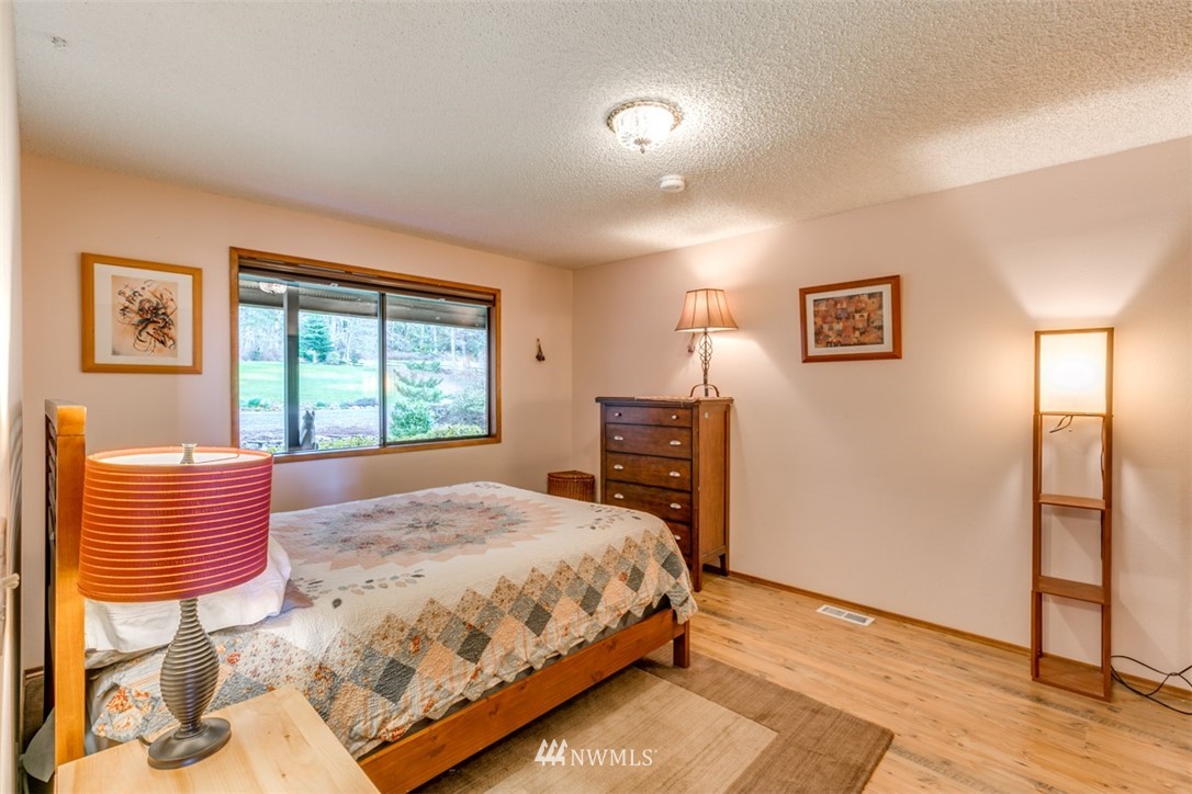 367 Harrington Road Port Angeles, WA 98362 - Photo 21 of 25 Gallery Image 21