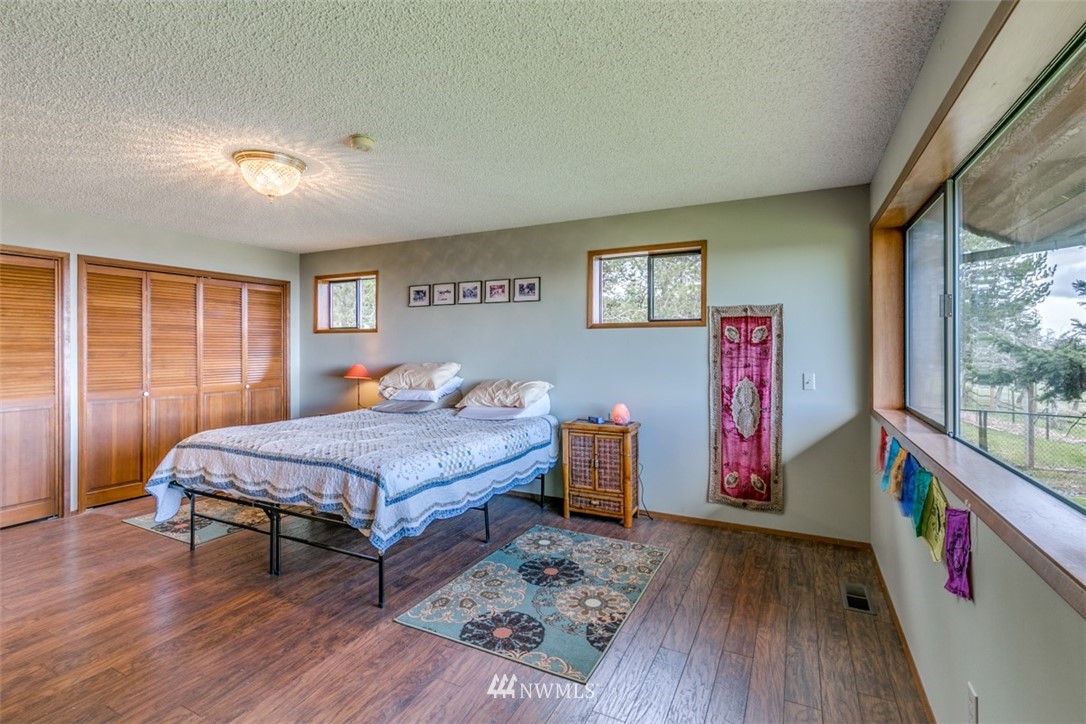 367 Harrington Road Port Angeles, WA 98362 - Photo 23 of 25 Gallery Image 23