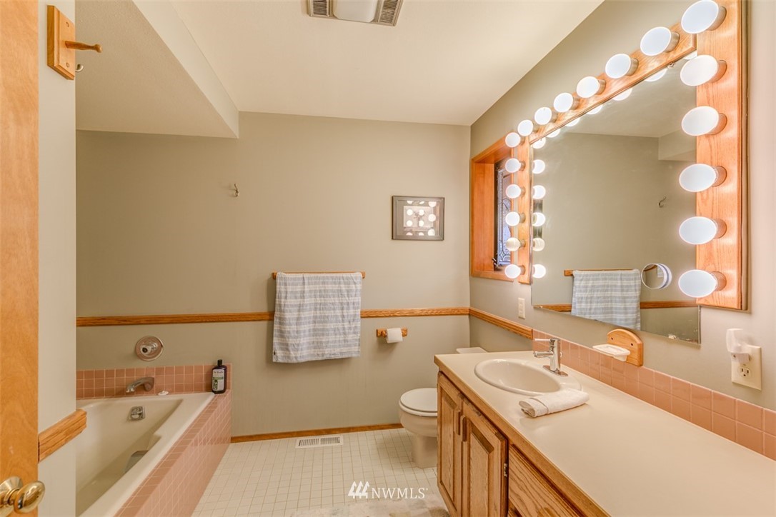 367 Harrington Road Port Angeles, WA 98362 - Photo 24 of 25 Gallery Image 24