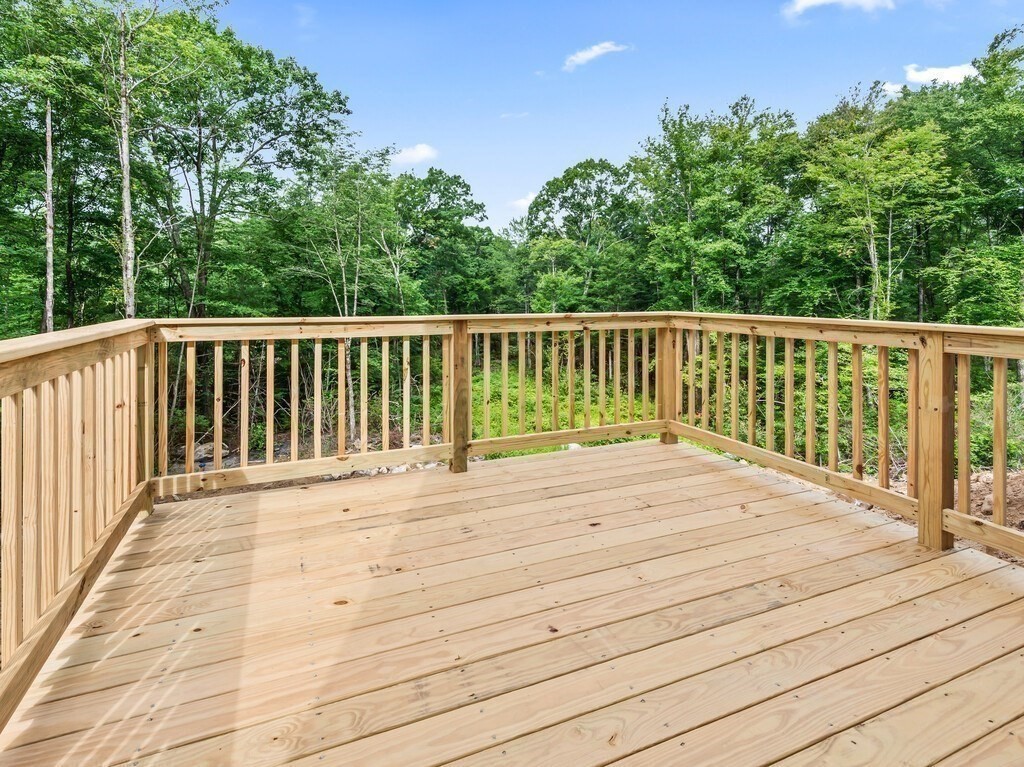 53 Coughlin Road Oxford, MA 01537 - Photo 11 of 37 Gallery Image 11