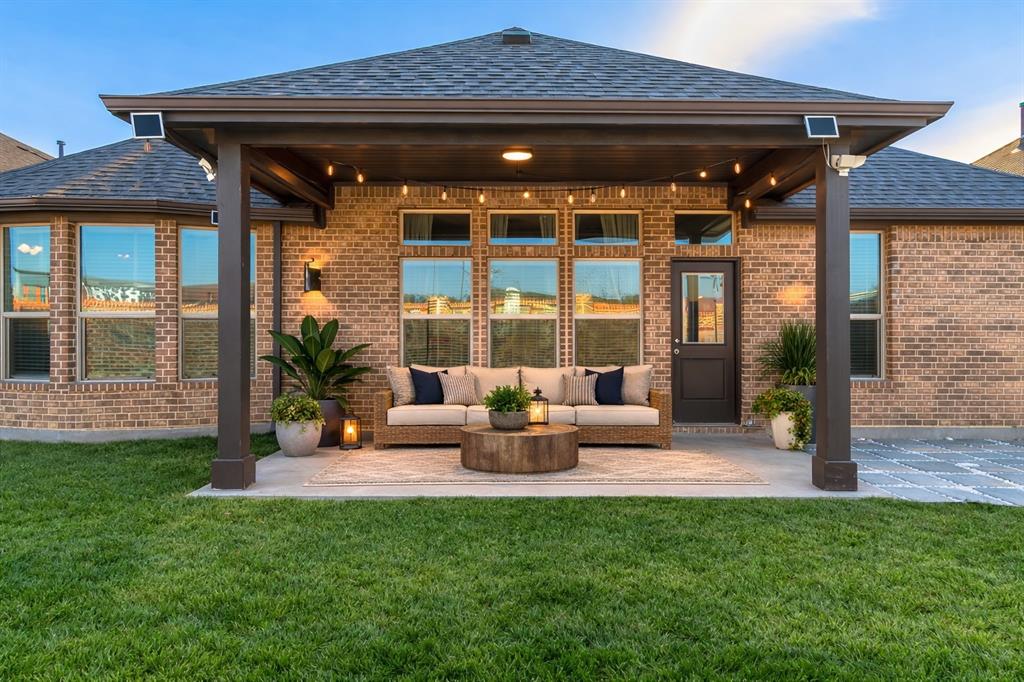 10638 Cherry Tree Way Grand Prairie, TX 76065 - Photo 31 of 39 Virtually Staged back patio
