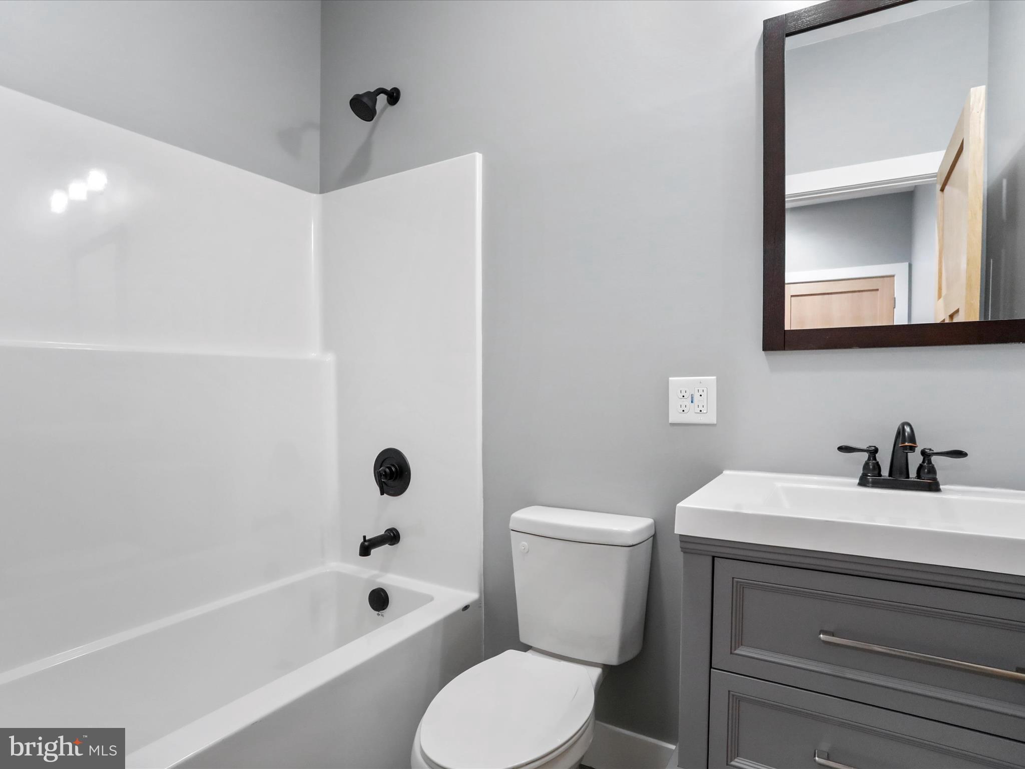 2678 Boliver Road Fort Valley, VA 22652 - Photo 27 of 31 Full Bathroom