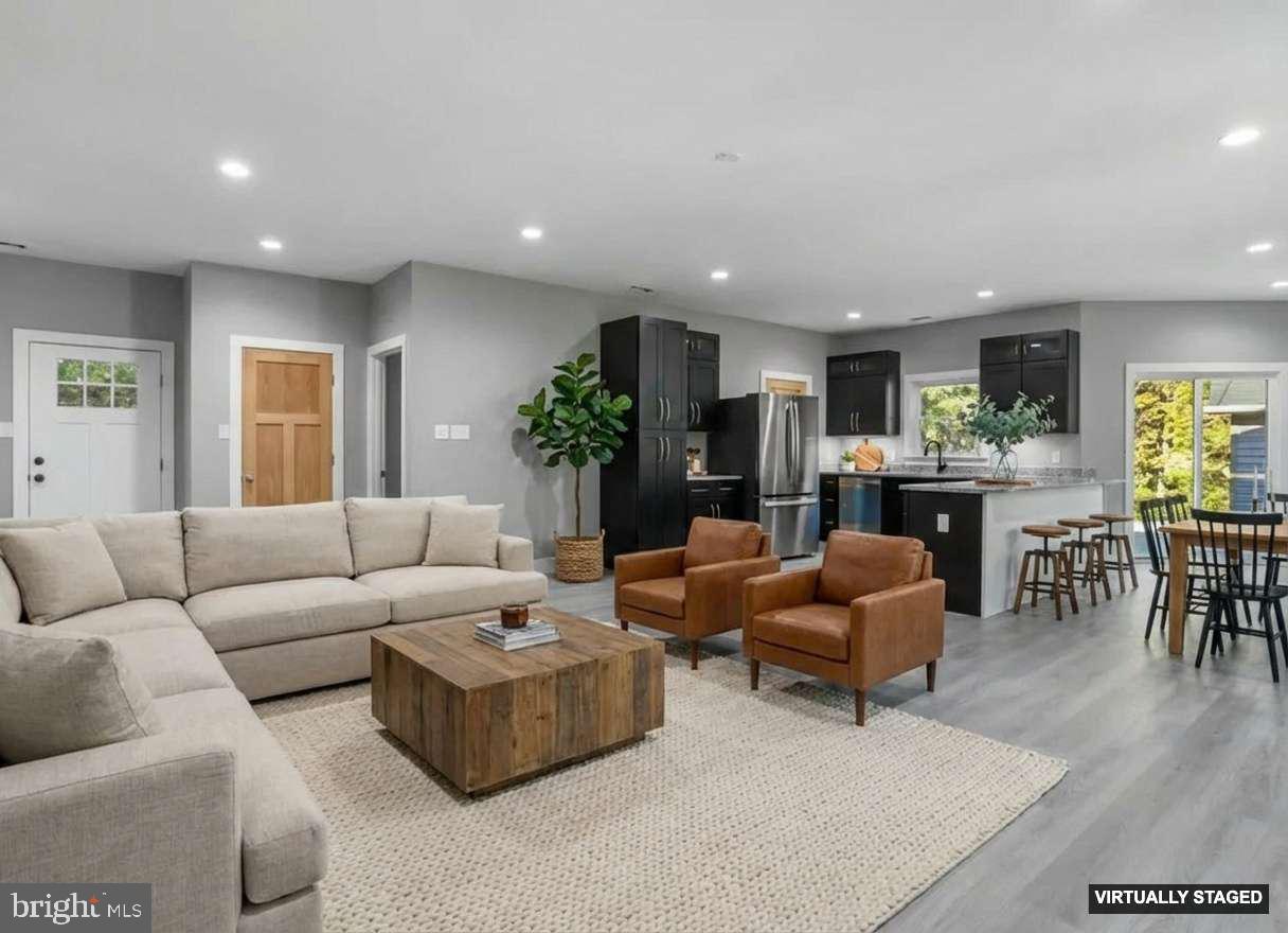 2678 Boliver Road Fort Valley, VA 22652 - Photo 4 of 31 Virtually Staged Living / Kitchen Area