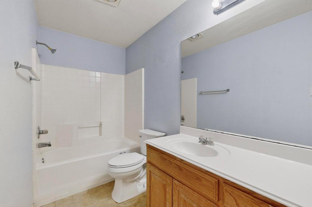 729 Ridgehill Drive Burleson, TX 76028 - Photo 29 of 35