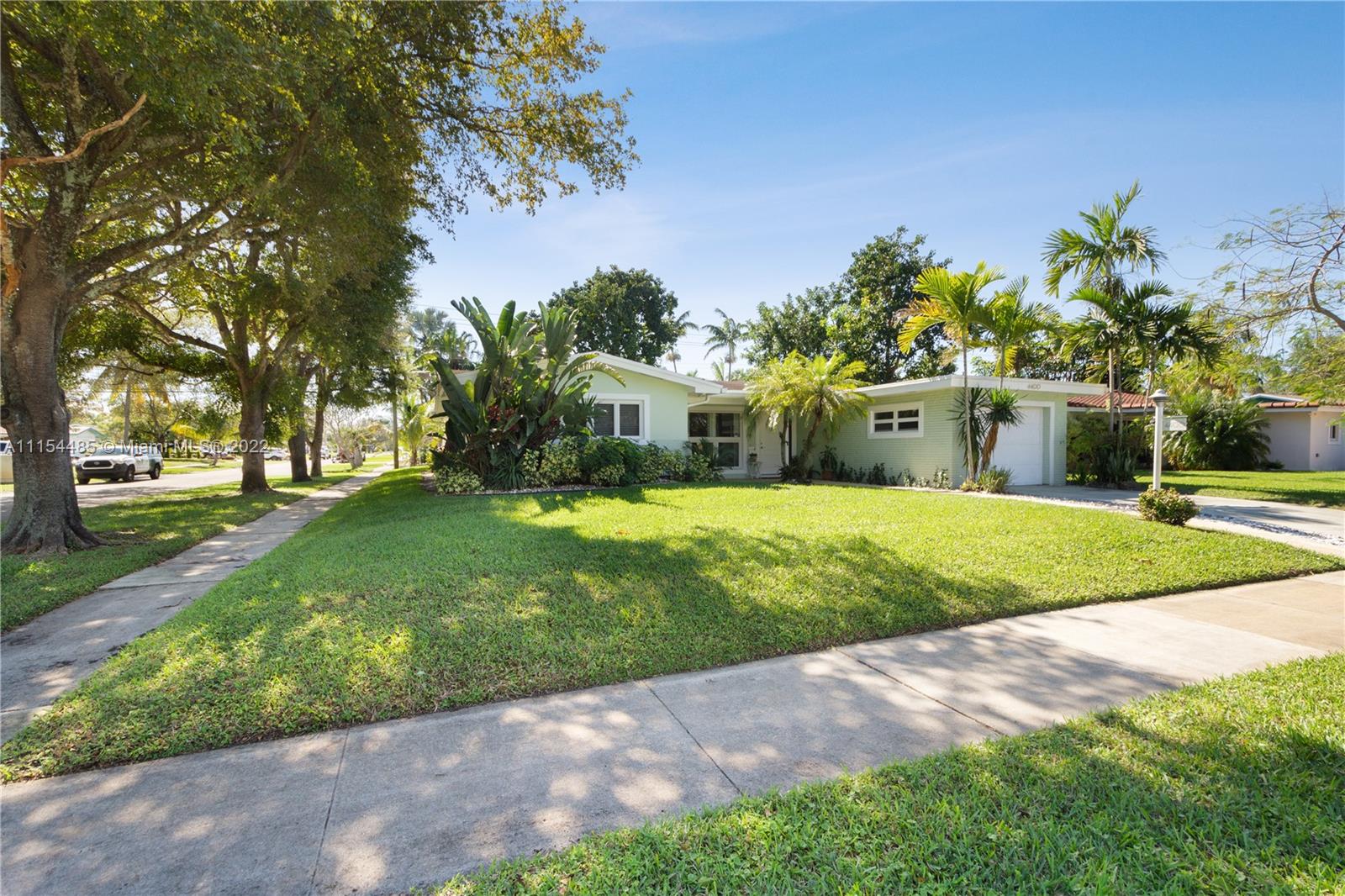 4400 West Park Road Hollywood, FL 33021 - Photo 1 of 26