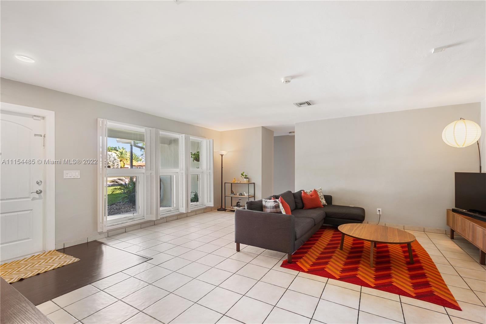 4400 West Park Road Hollywood, FL 33021 - Photo 3 of 26