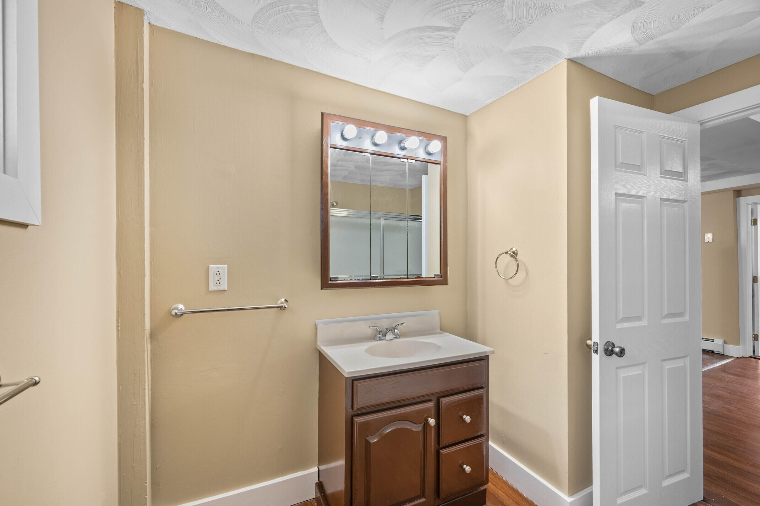 15 Jefferson Street Augusta, ME 04330 - Photo 14 of 38 14-15-Jefferson-St-14-Unit-1