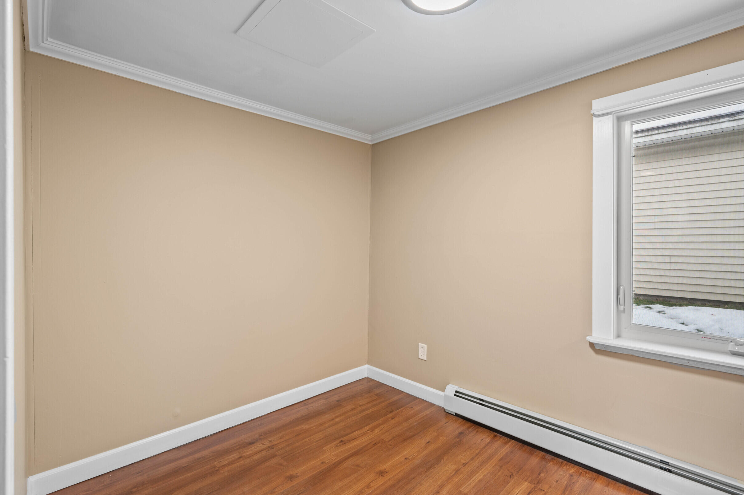 15 Jefferson Street Augusta, ME 04330 - Photo 19 of 38 19-15-Jefferson-St-19-Unit-1-2