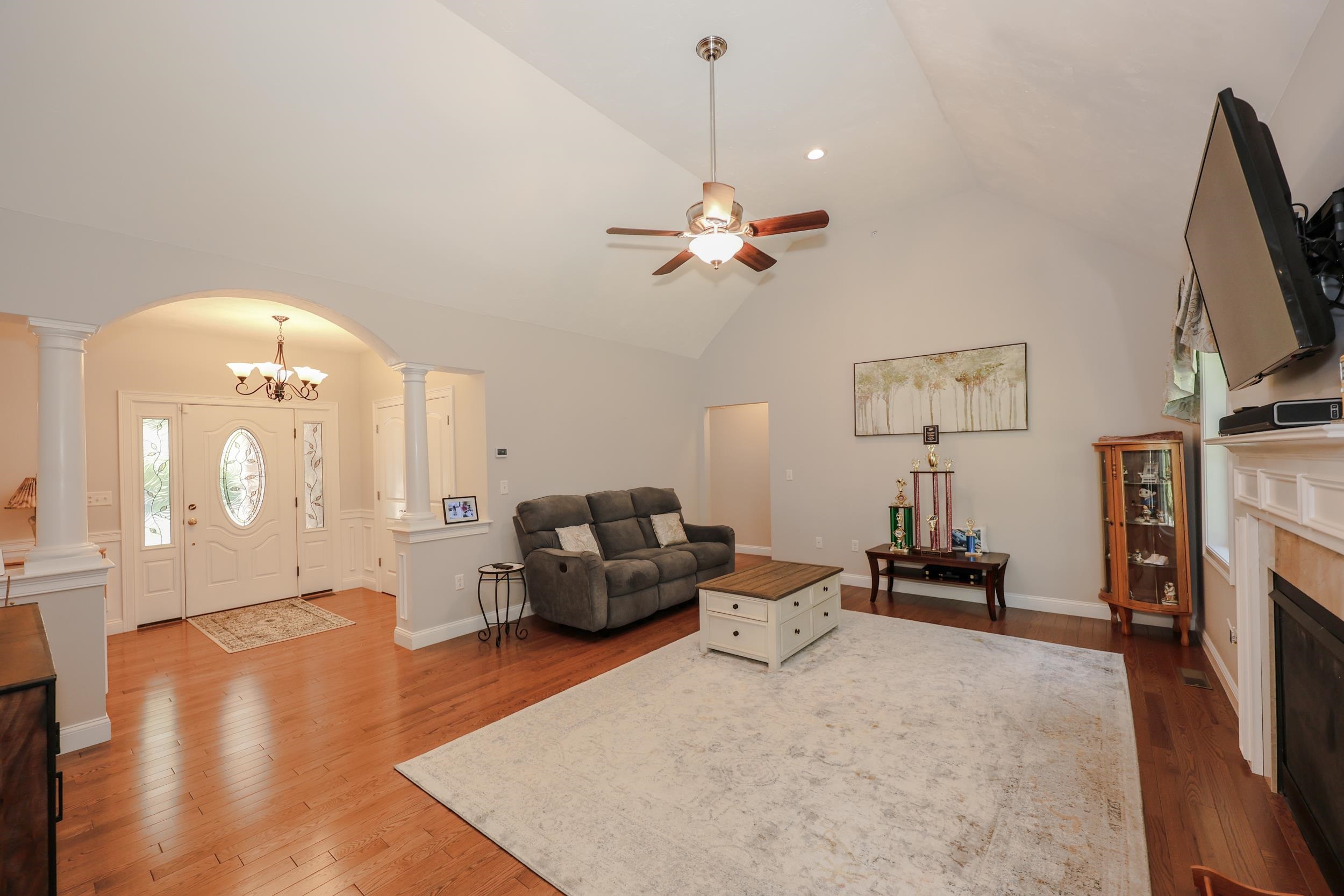 145 Clement Road Pelham, NH 03076 - Photo 12 of 46
