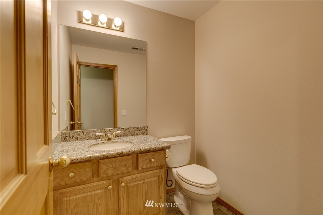 15433 35th Drive Southeast Bothell, WA 98012 - Photo 8 of 20 Gallery Image 8