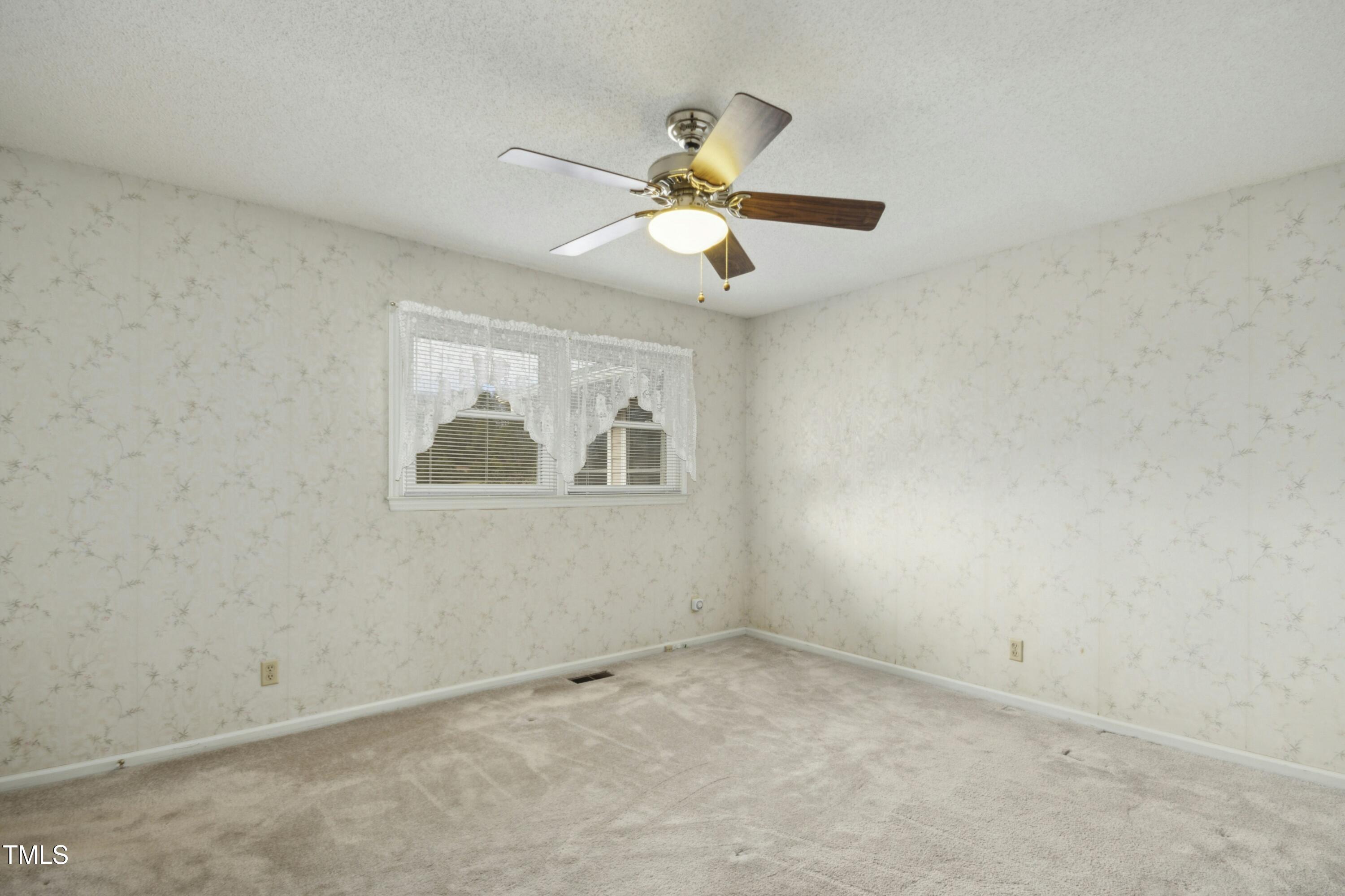 6916 Bill Poole Road Rougemont, NC 27572 - Photo 18 of 47 019-476687-IMG_9526