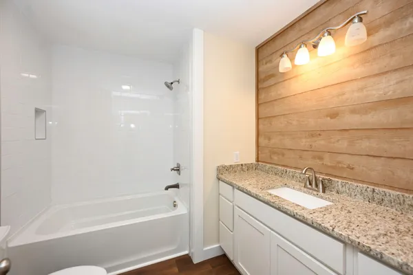 $369,900 | 120 Whippoorwill Lane, Bethpage, TN 37022
