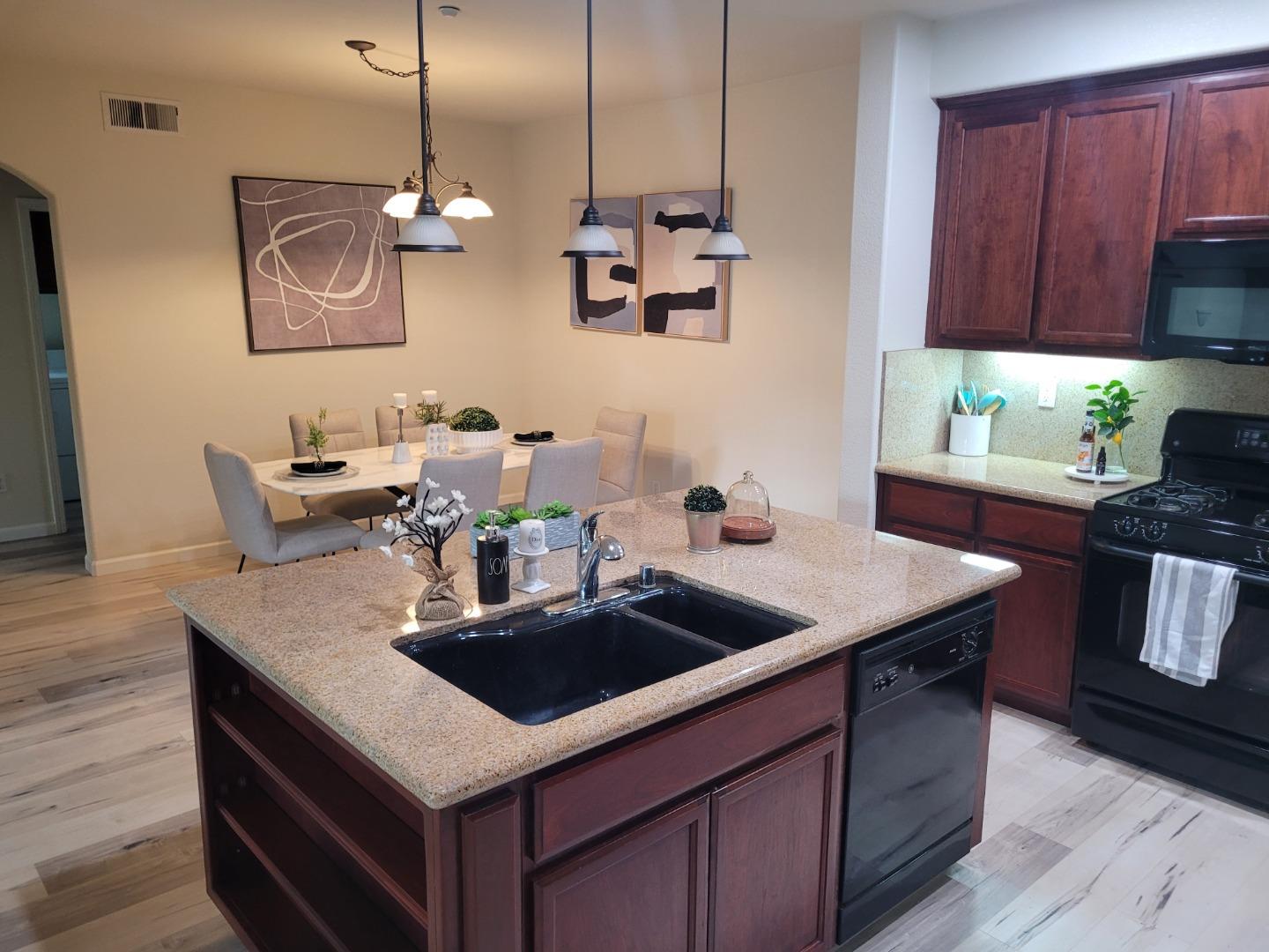 4171 Clarinbridge Circle Dublin, CA 94568 - Photo 3 of 22