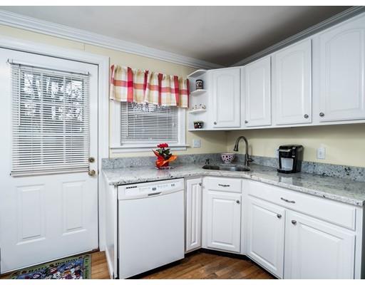 3 Longworth Road Worcester, MA 01602 - Photo 6 of 29 Gallery Image 6