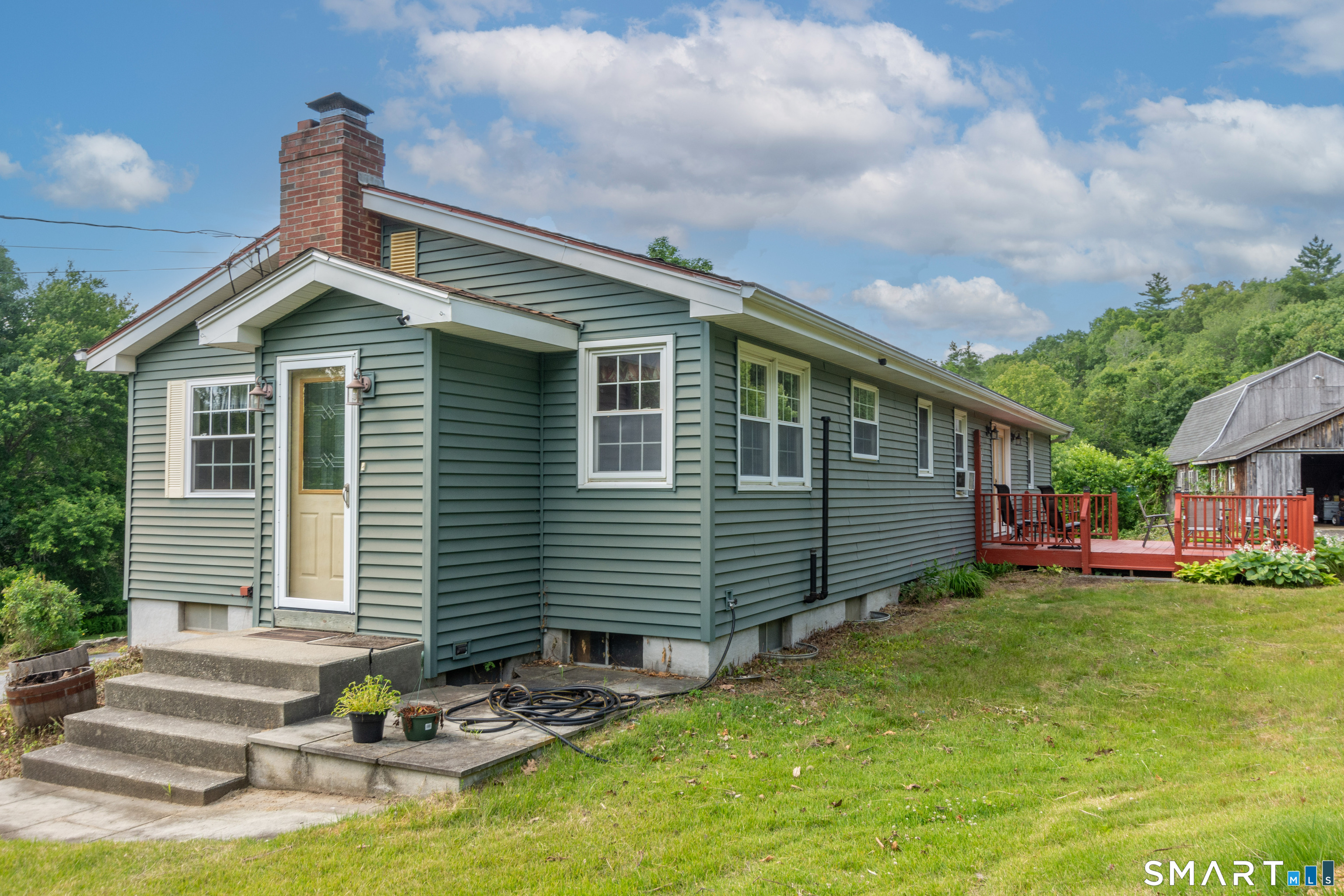 107 North Society Road Canterbury, CT 06331 - Photo 1 of 30
