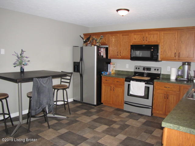 2840 Wilkerson Road Bloomfield, KY 40008 - Photo 16 of 37 IMG_0017