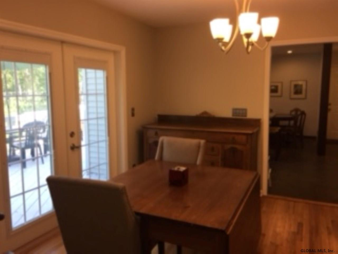 6 Partridge Road Bethlehem, NY 12054 - Photo 2 of 20 Photo 2
