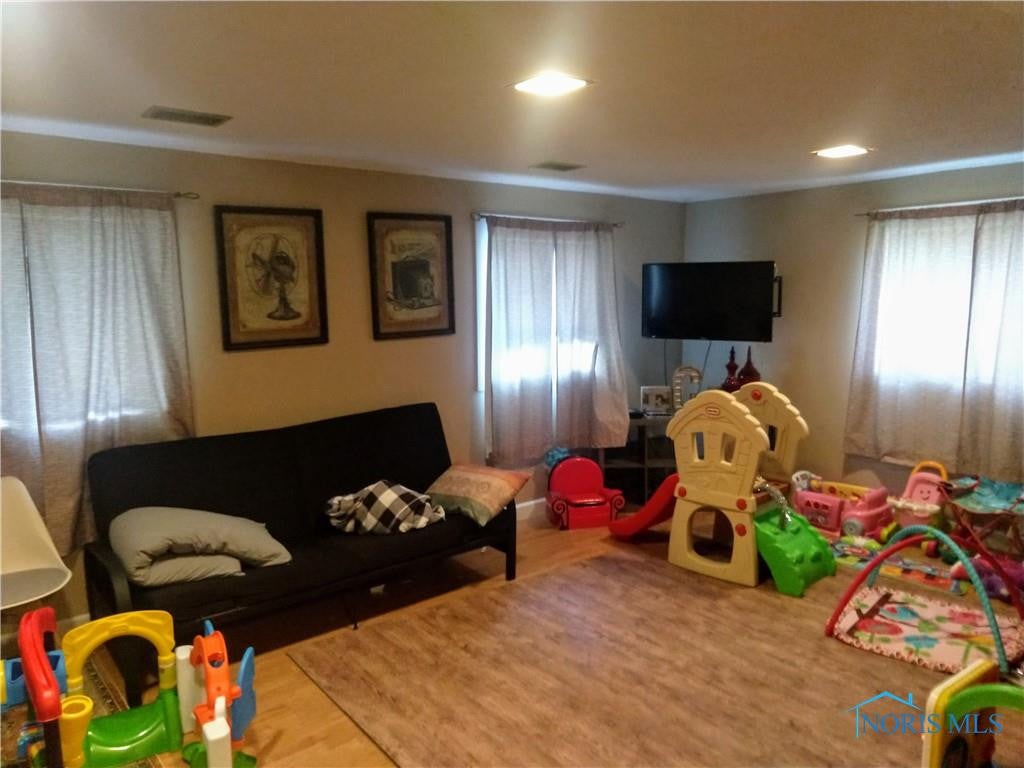 107 South Munson Road Swanton, OH 43558 - Photo 7 of 19 Gallery Image 7