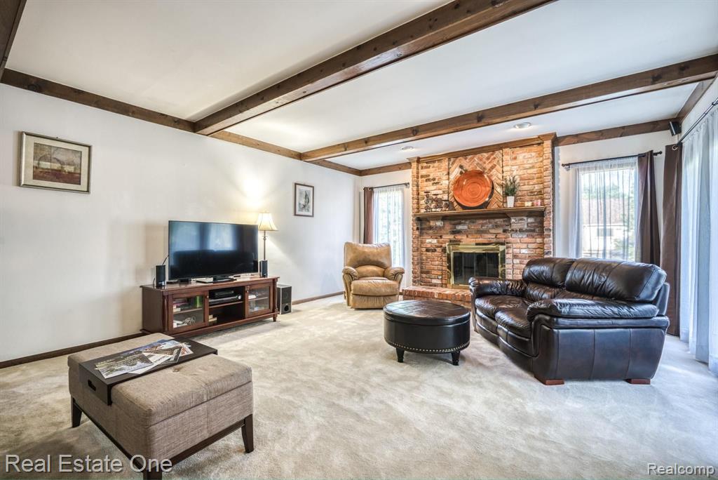1860 Jason Circle Rochester Hills, MI 48306 - Photo 18 of 43