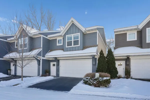 $450,000 | 5449 Lost Lake Lane, Mound, MN 55364