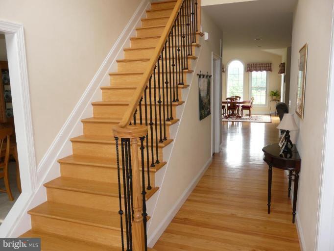 655 Little Egypt Road Elkton, MD 21921 - Photo 2 of 18 Entrance / Foyer