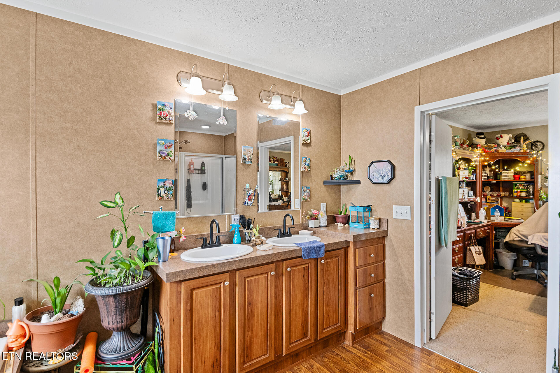 42 Wisecarver Road Mosheim, TN 37818 - Photo 17 of 17 42 Wisecarver Road Mosheim TN_028