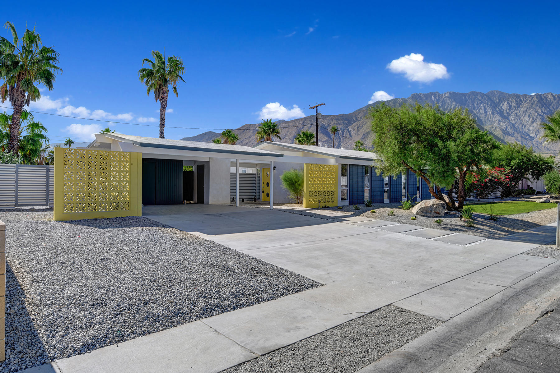 909 East Sunair Road Palm Springs, CA 92262 - Photo 36 of 39 FRONT OF HOUSE TO MOUNTAINS MLS