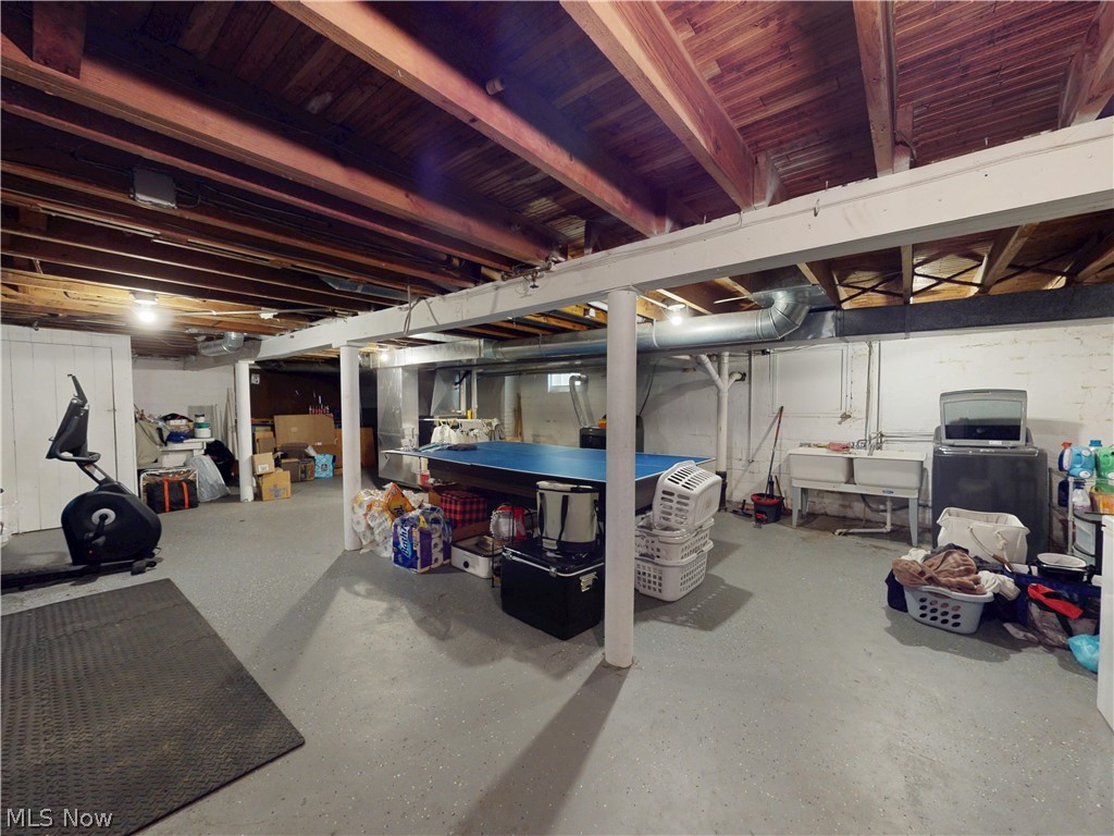 6061 Chapel Road Madison, OH 44057 - Photo 34 of 48