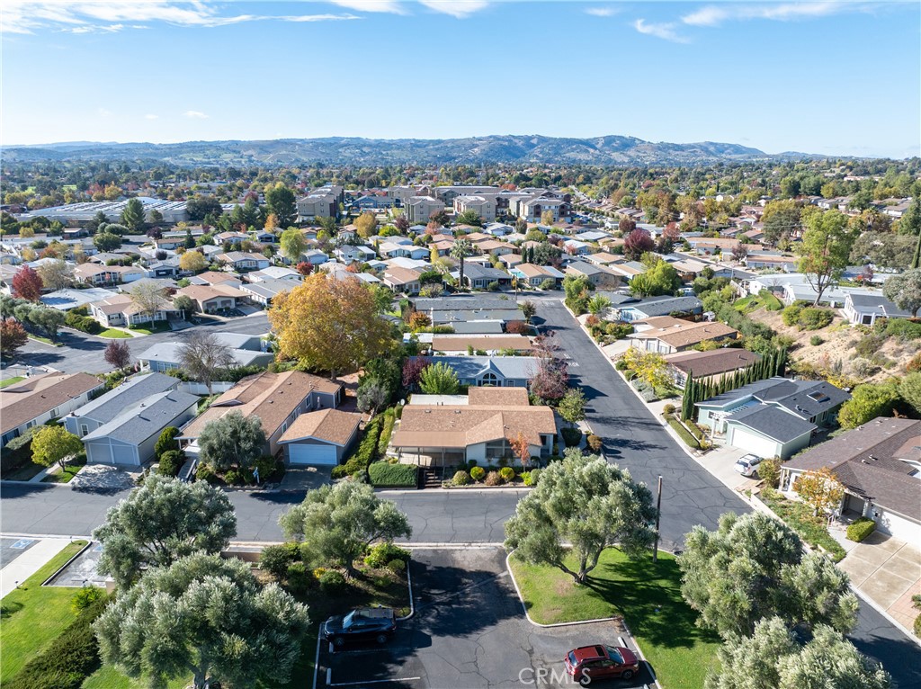 340 Nightingale Avenue Paso Robles, CA 93446 - Photo 36 of 41 an aerial view of a city