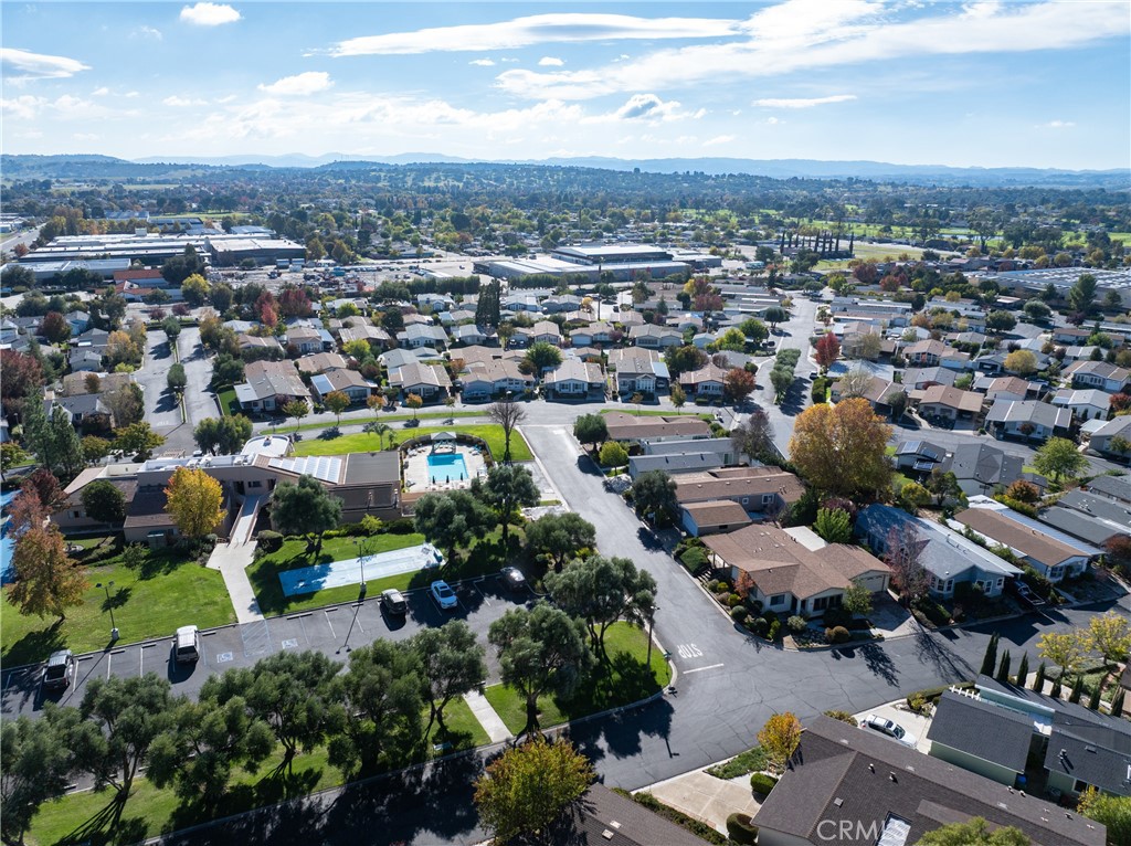 340 Nightingale Avenue Paso Robles, CA 93446 - Photo 37 of 41 an aerial view of multiple house