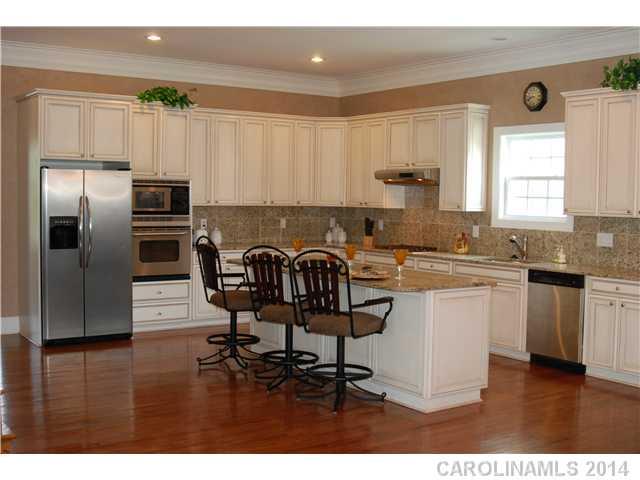17430 Meadow Bottom Road Charlotte, NC 28277 - Photo 3 of 6 Gallery Image 3