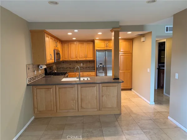 $4,100 | 6511 East Camino, Anaheim, CA 92807