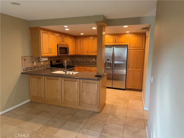 $4,100 | 6511 East Camino, Anaheim, CA 92807