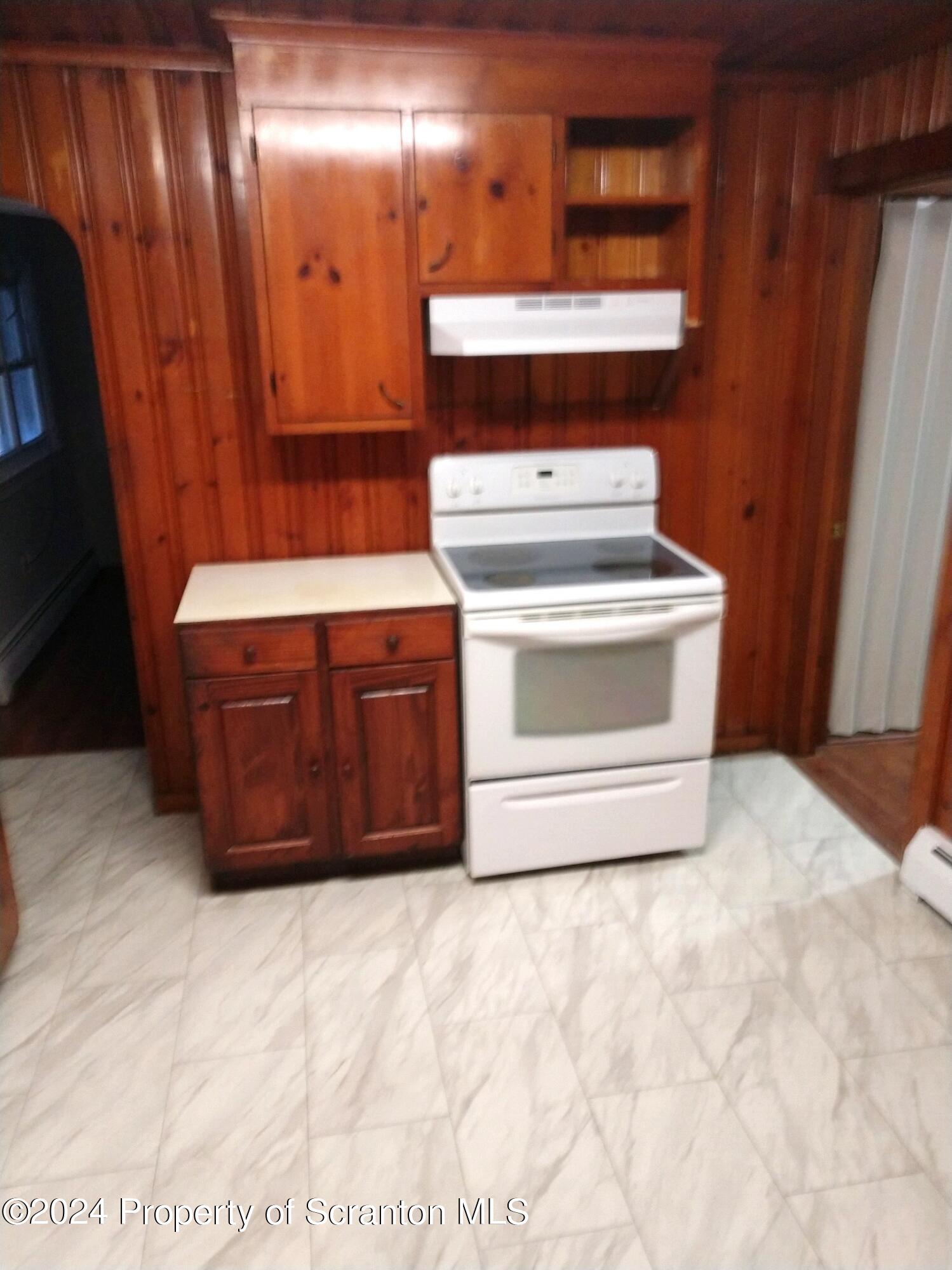1357 North Main Avenue, Unit 2 Scranton, PA 18508 - Photo 3 of 13 1357NMainAve2ndlfrKitch1