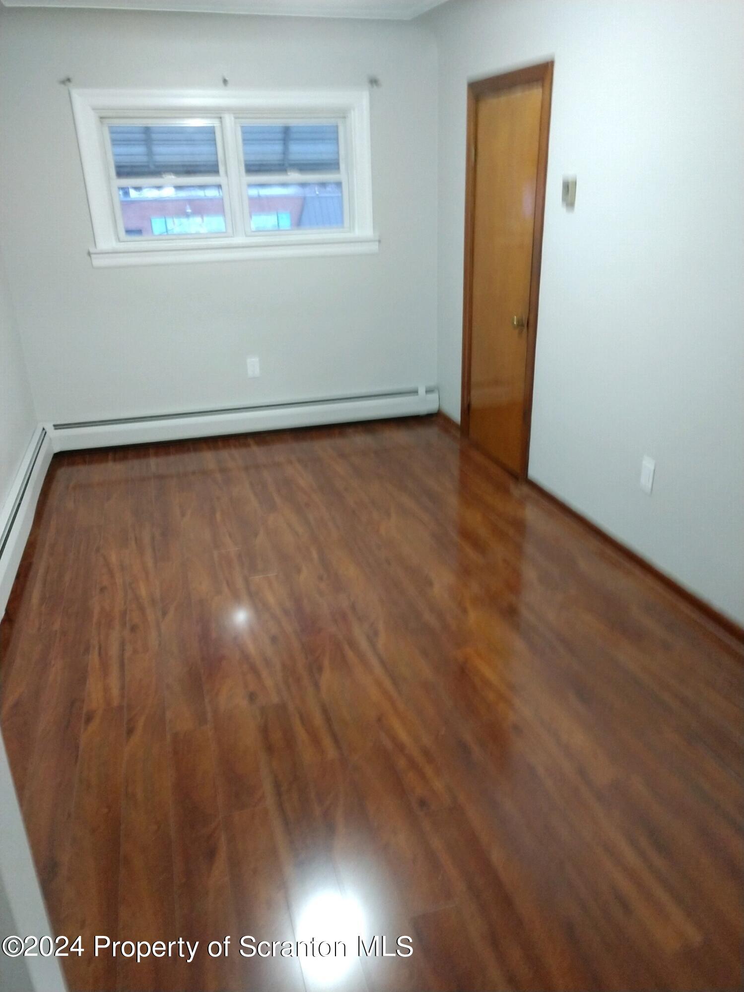 1357 North Main Avenue, Unit 2 Scranton, PA 18508 - Photo 9 of 13 1357NMainAve2ndlfrLR3