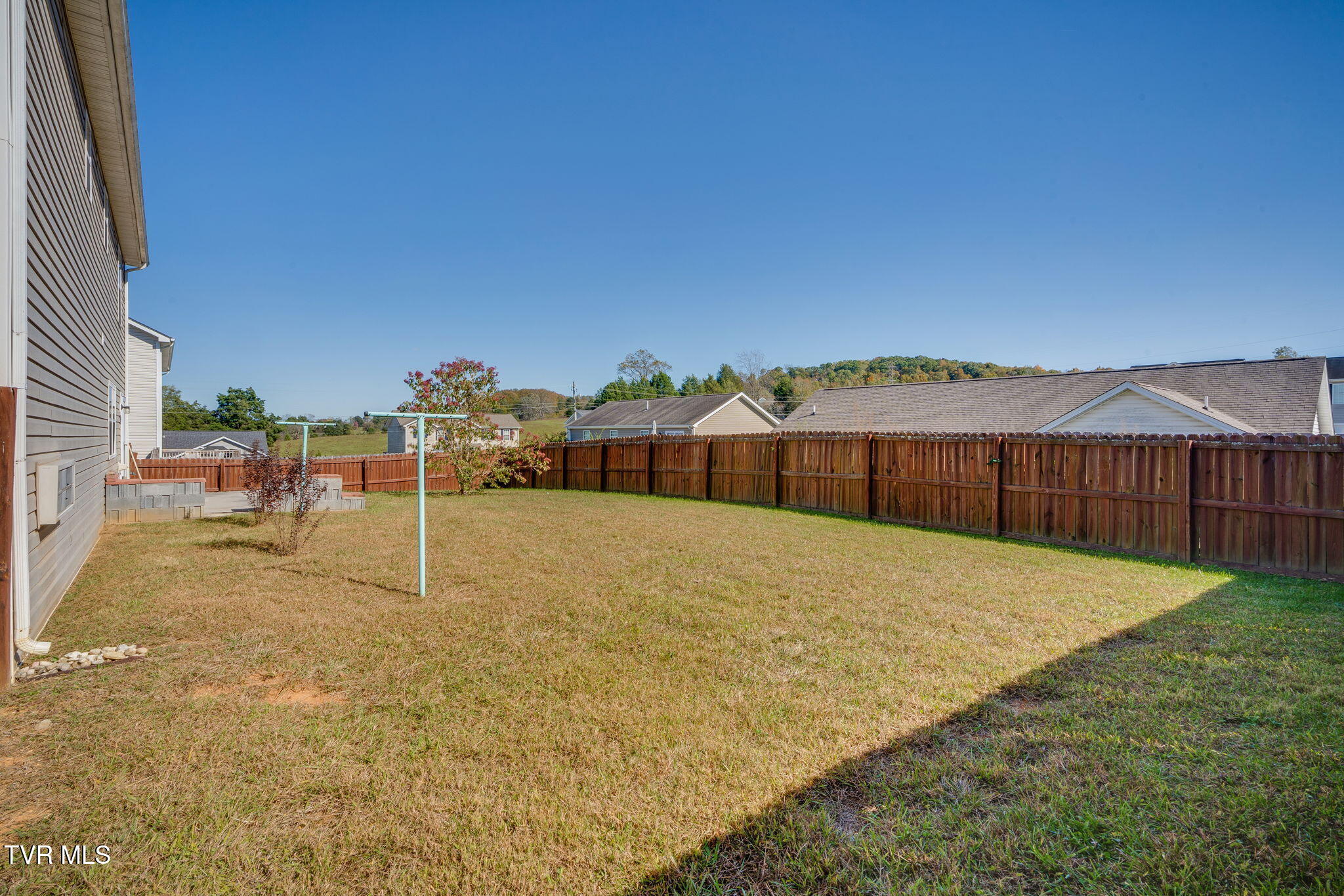 105 May Apple Road Bluff City, TN 37618 - Photo 27 of 30 27M