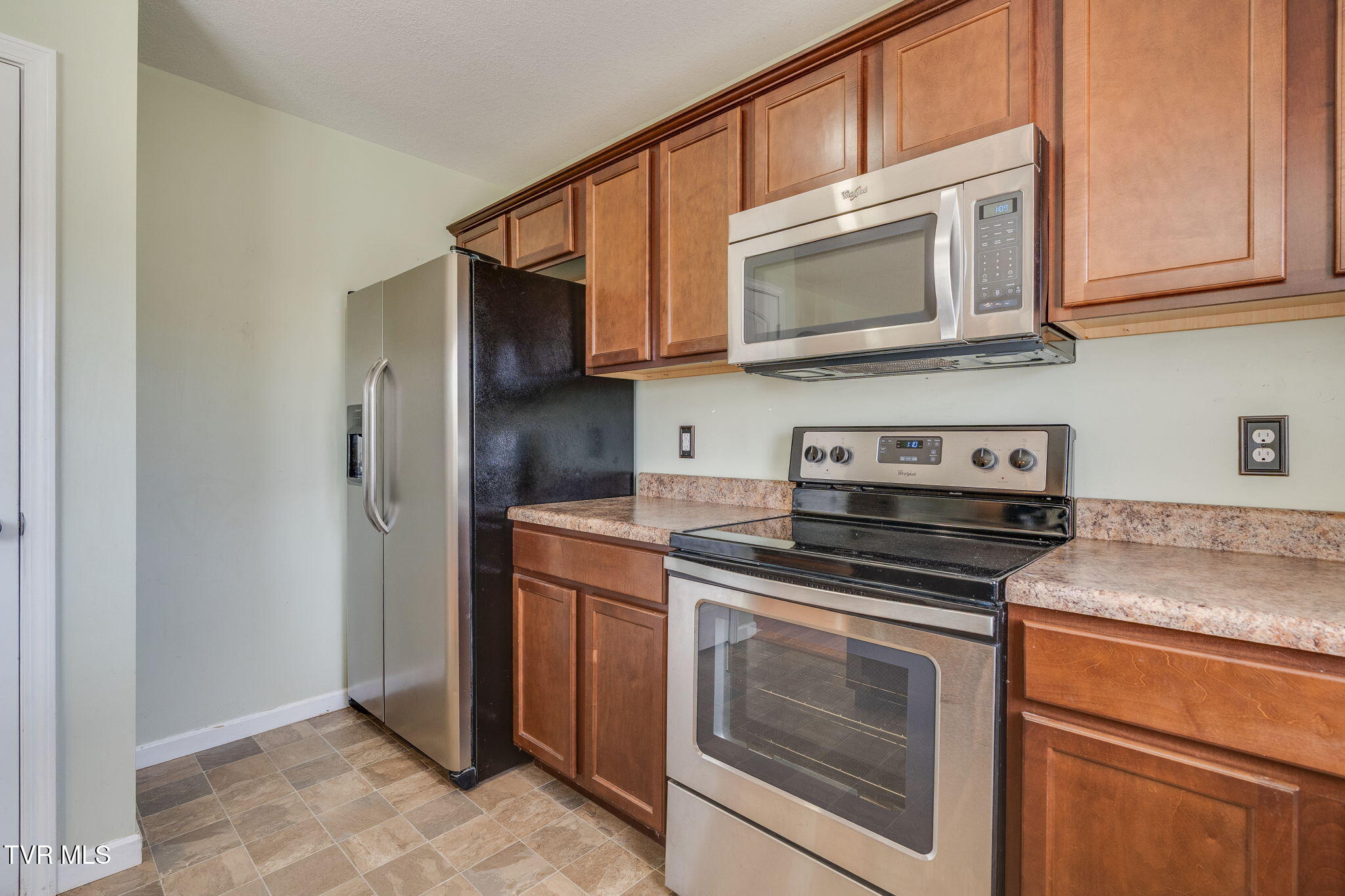 105 May Apple Road Bluff City, TN 37618 - Photo 10 of 30 10M