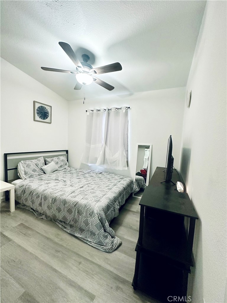 14352 Beach Boulevard, Unit 67 Westminster, CA 92683 - Photo 13 of 19 SECOND BEDROOM