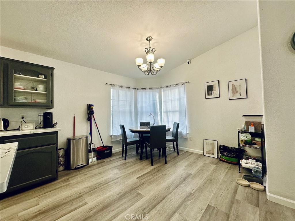 14352 Beach Boulevard, Unit 67 Westminster, CA 92683 - Photo 5 of 19 DINNING AREA