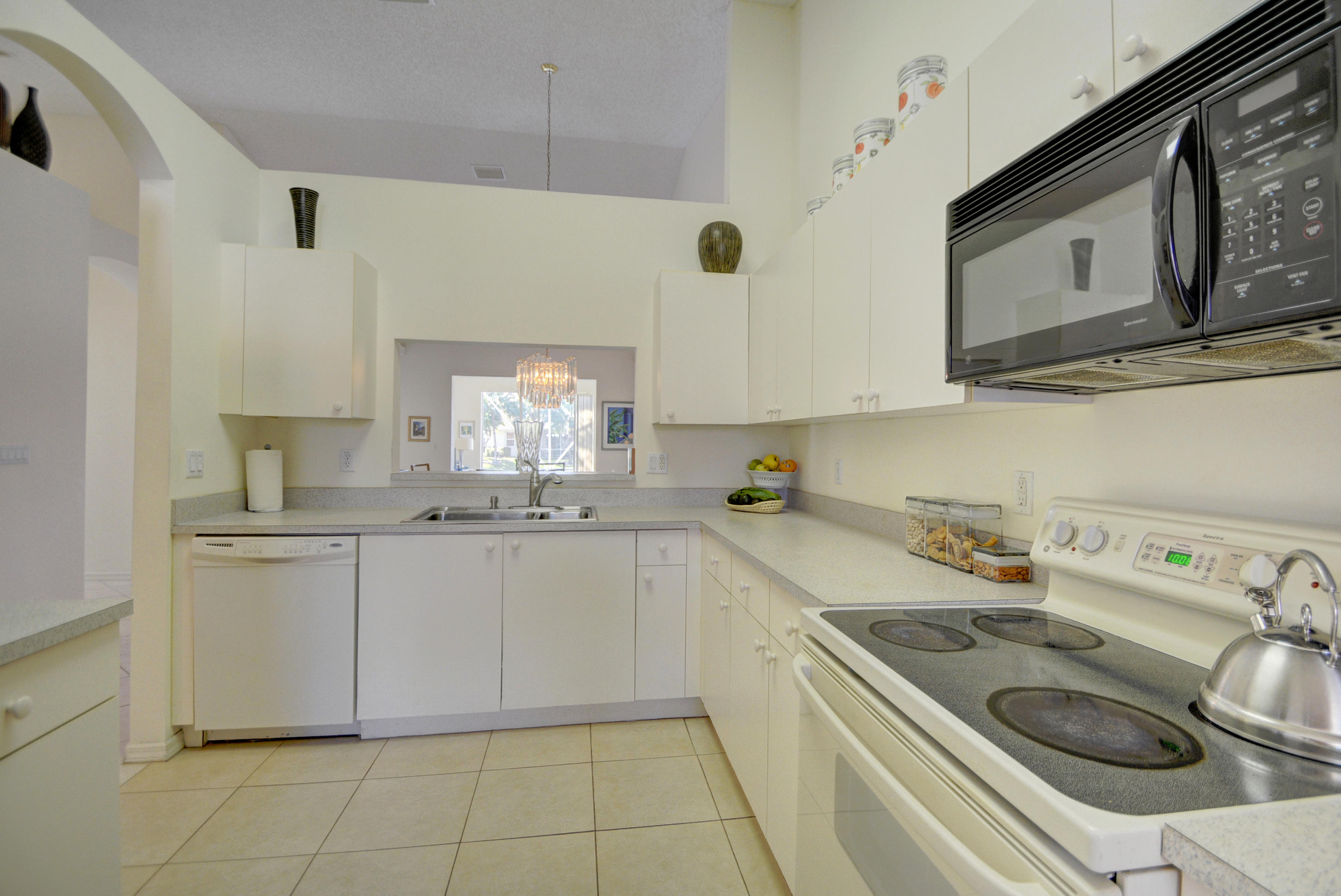 6234 Heliconia Road Delray Beach, FL 33484 - Photo 17 of 37 DSC_4085_6_7_8_9