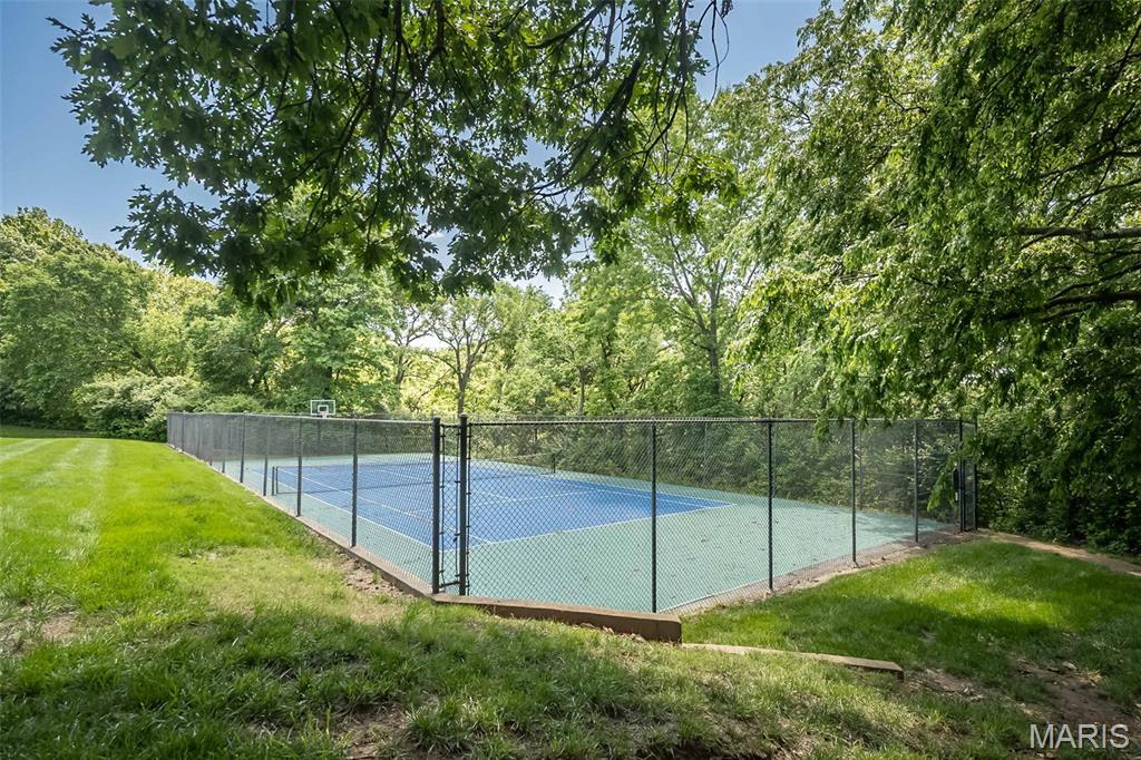 2370 Hidden Meadow Lane Ballwin, MO 63021 - Photo 34 of 34