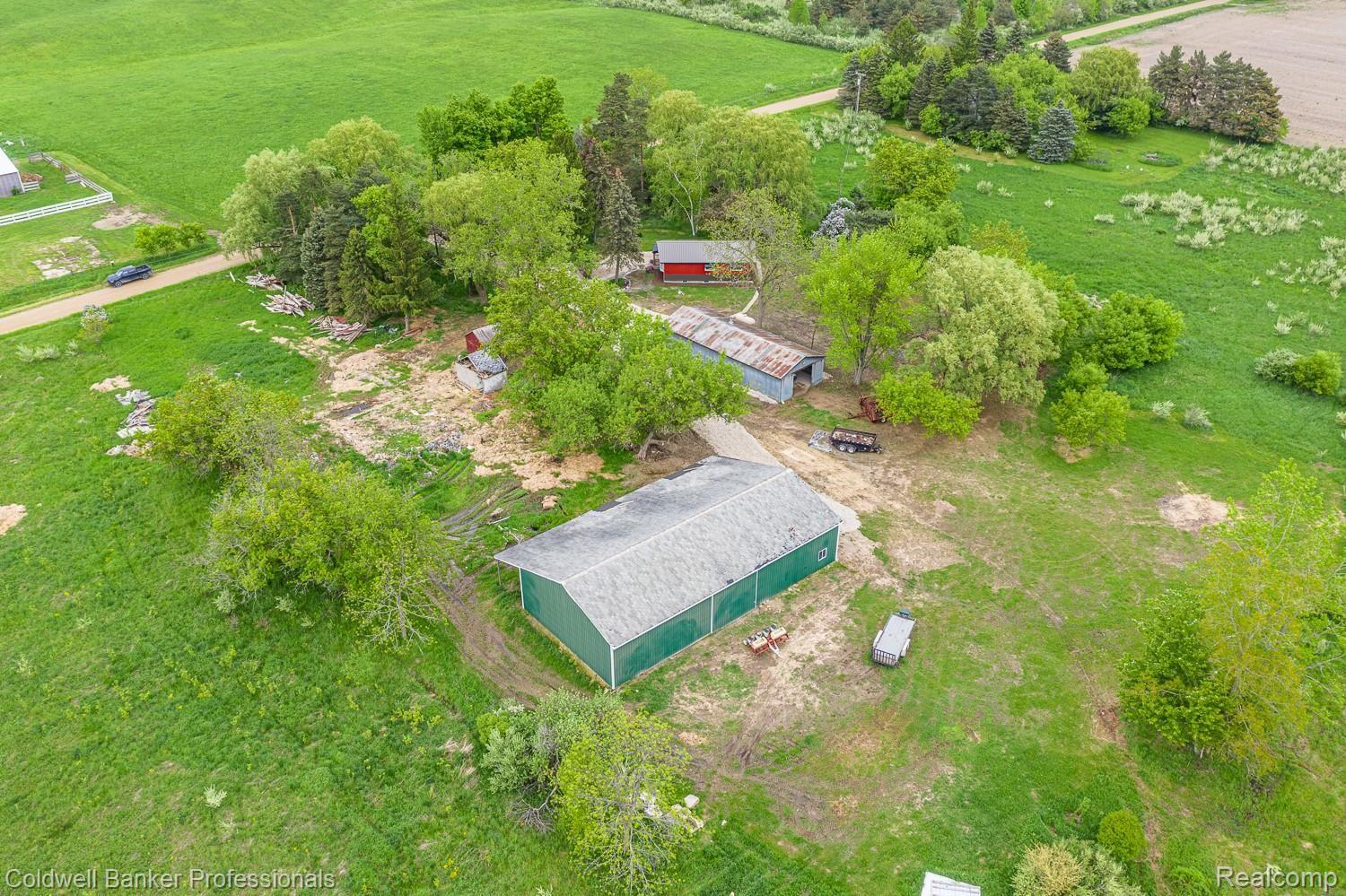 7710 Abbott Road Imlay City, MI 48444 - Photo 36 of 40 7710 Abbott Rd (19 of 40).jpg