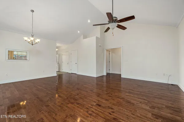 $339,900 | 160 Genesis Avenue, Crossville, TN 38571