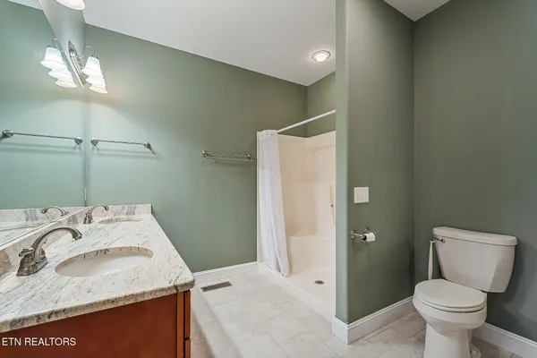 $339,900 | 160 Genesis Avenue, Crossville, TN 38571