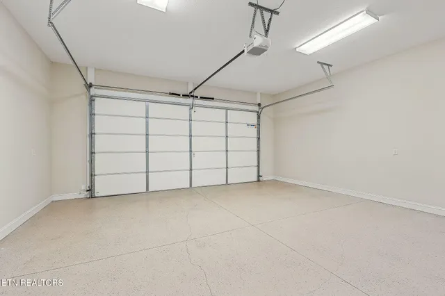 $339,900 | 160 Genesis Avenue, Crossville, TN 38571